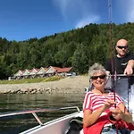Hjellup Fjordbo * Leksvik
