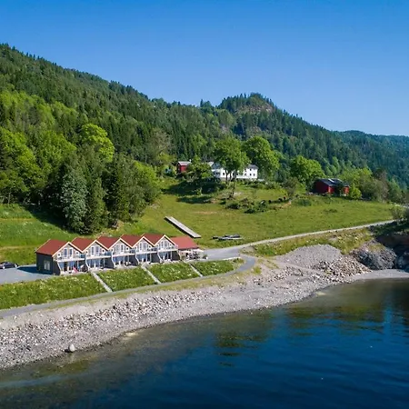 Hjellup Fjordbo Holiday home