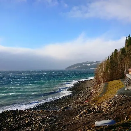 Holiday home Hjellup Fjordbo