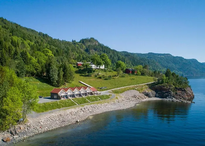펜션 Hjellup Fjordbo