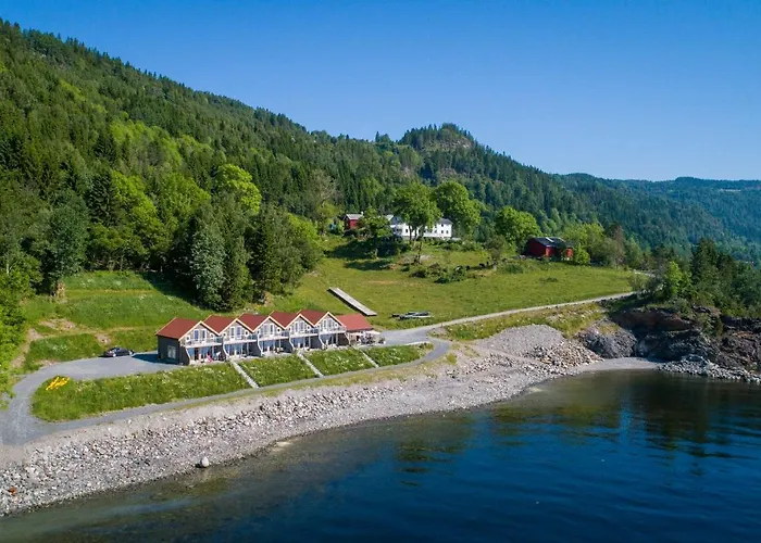 Hjellup Fjordbo Feriehus